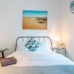 Cozy Chic Studio L Next To Marina Mall