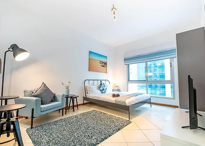 Cozy Chic Studio L Next To Marina Mall